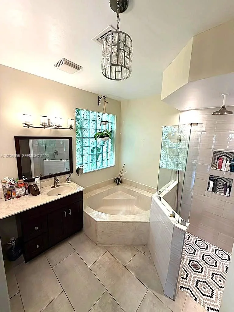 13237 NW 15th Ct, Pembroke Pines, FL 33028 photo 13