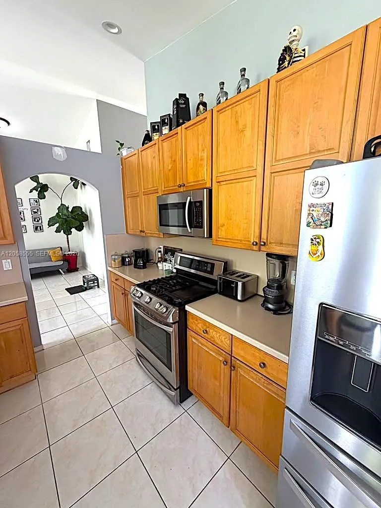 13237 NW 15th Ct, Pembroke Pines, FL 33028 photo 7
