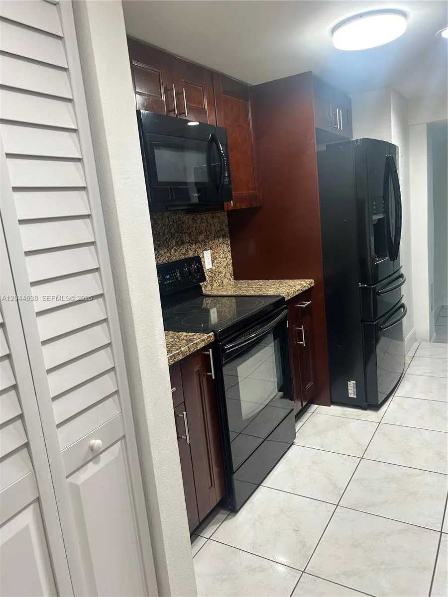 2730 Cypress Ave, Miramar, FL 33025 photo 11