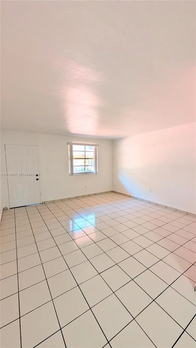 4655 Palm Ave # 124, Hialeah, FL 33012 photo 2