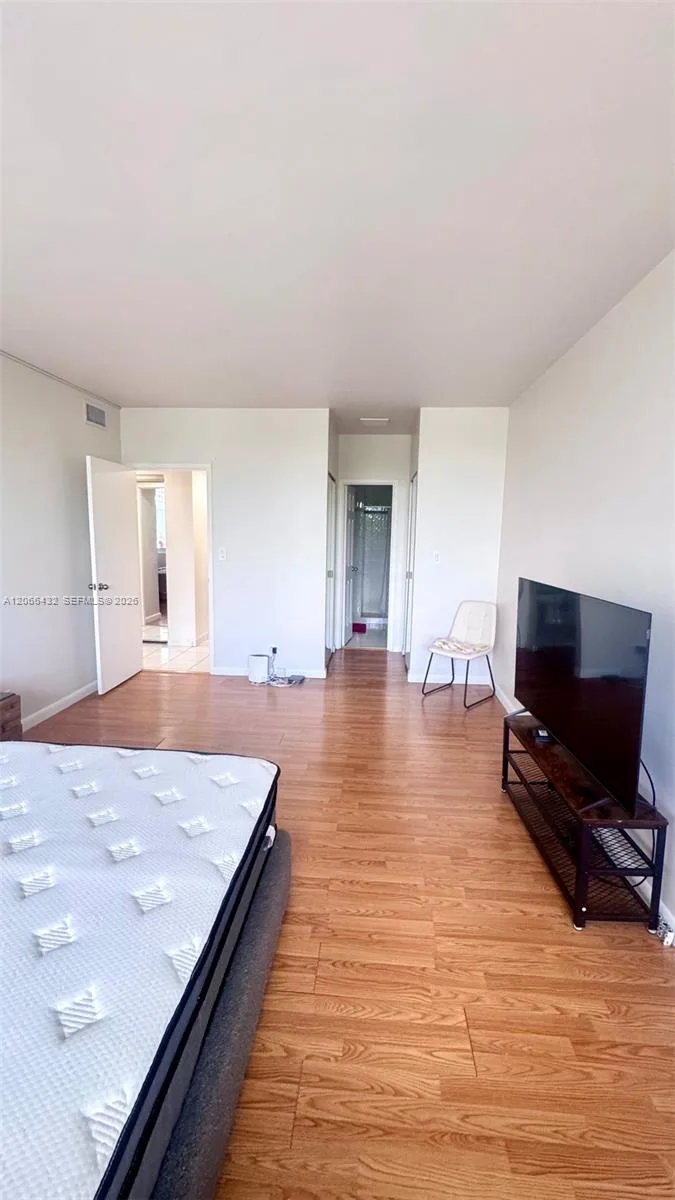 7441 Wayne Ave # 1C, Miami Beach, FL 33141 photo 13