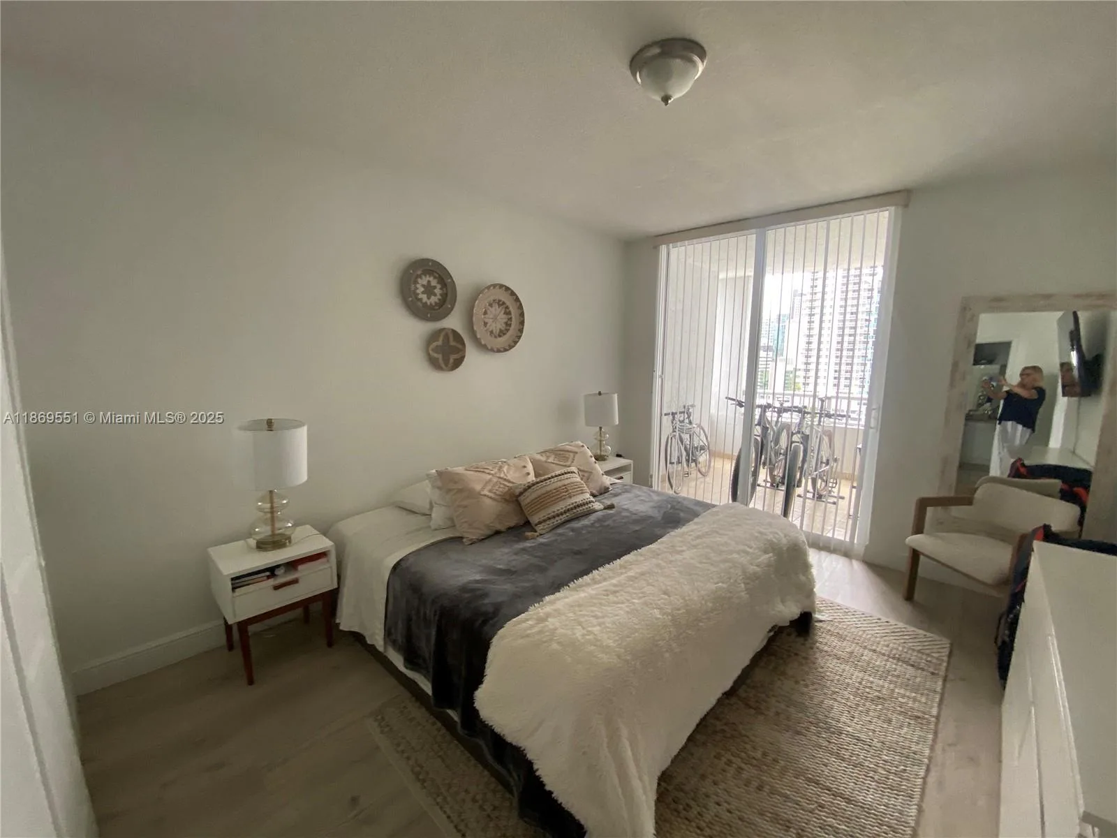 170 SE 14th St # 1908, Miami, FL 33131 photo 11