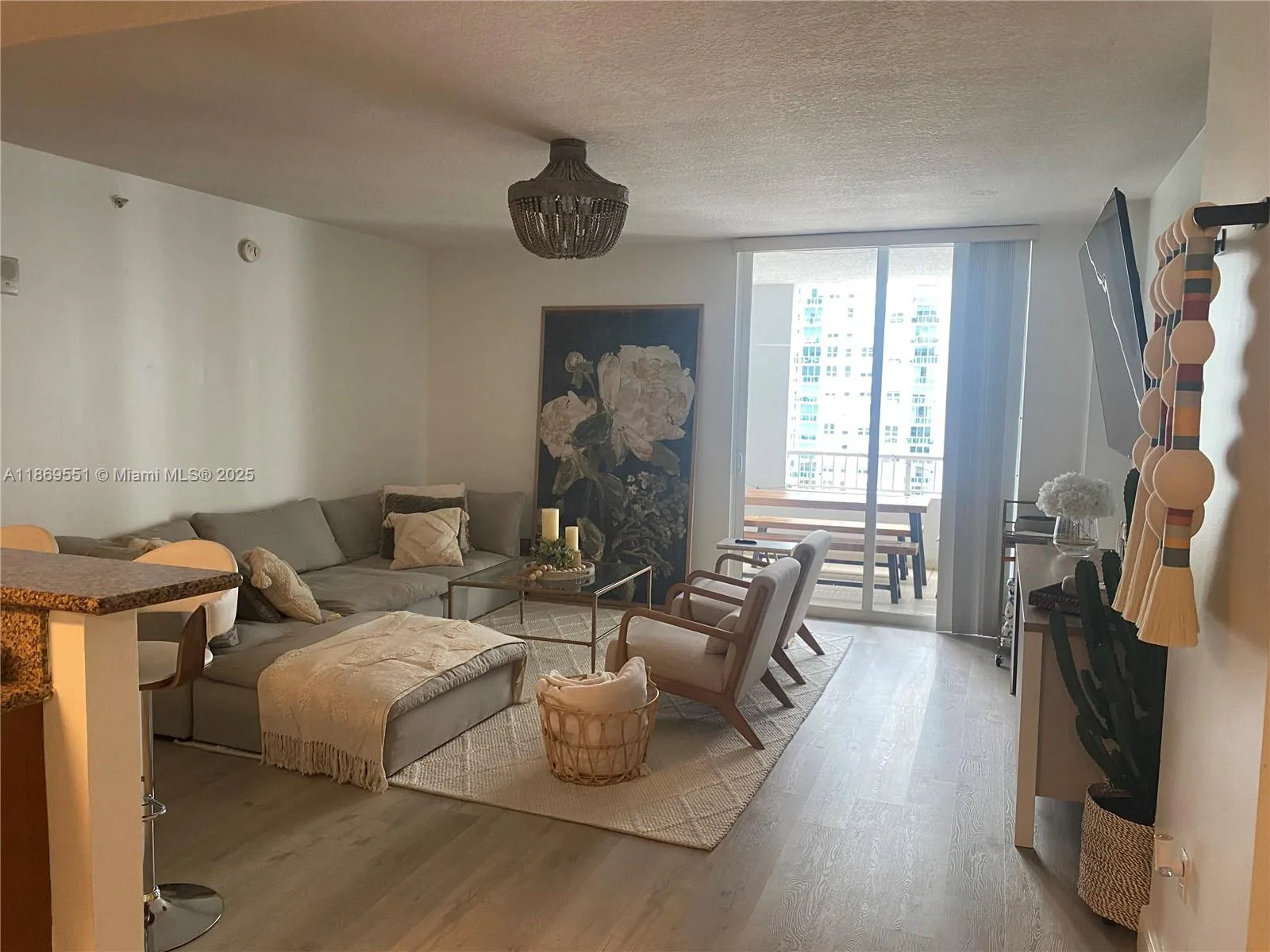170 SE 14th St # 1908, Miami, FL 33131 photo 4