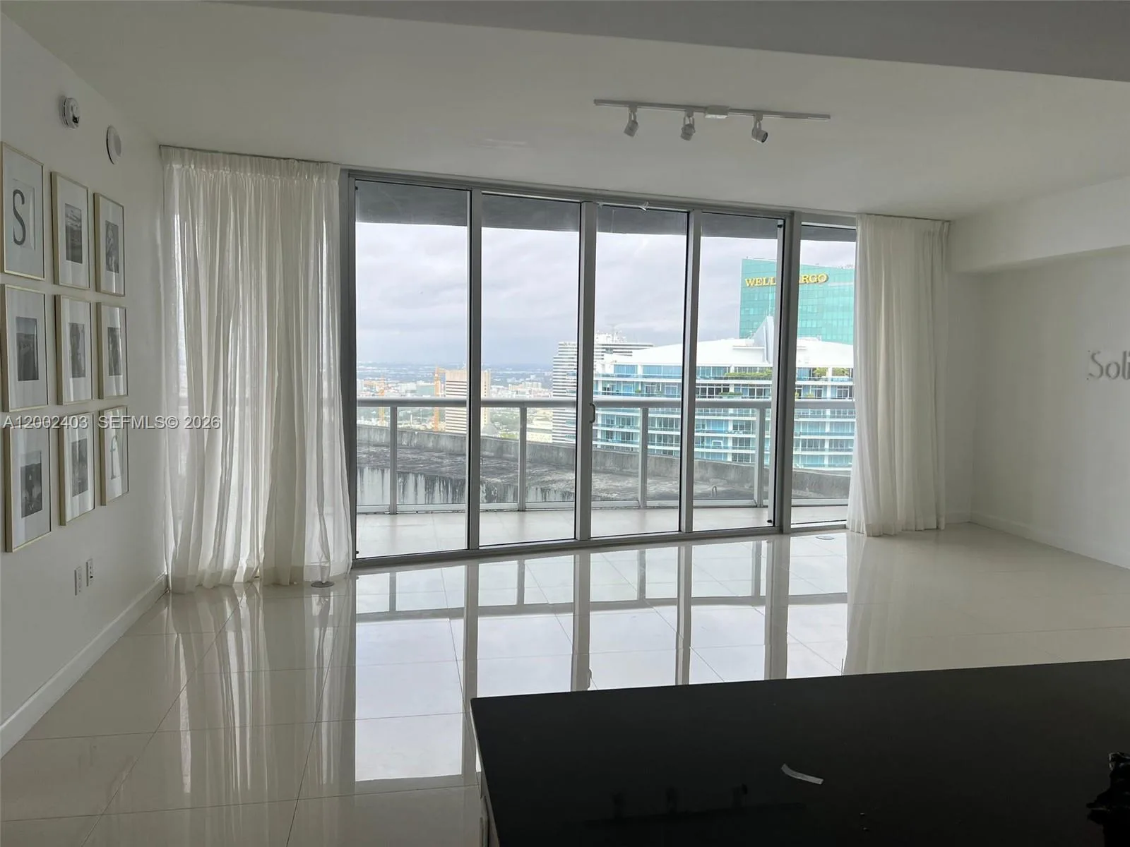 475 Brickell Ave # 5508, Miami, FL 33131