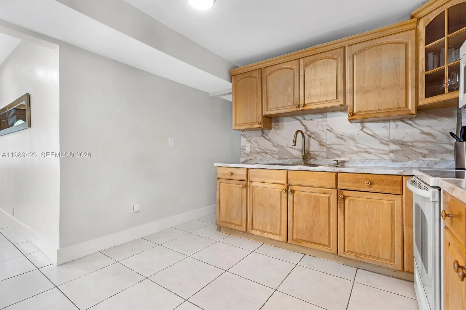 38 Miami Gardens Rd, West Park, FL 33023 photo 8