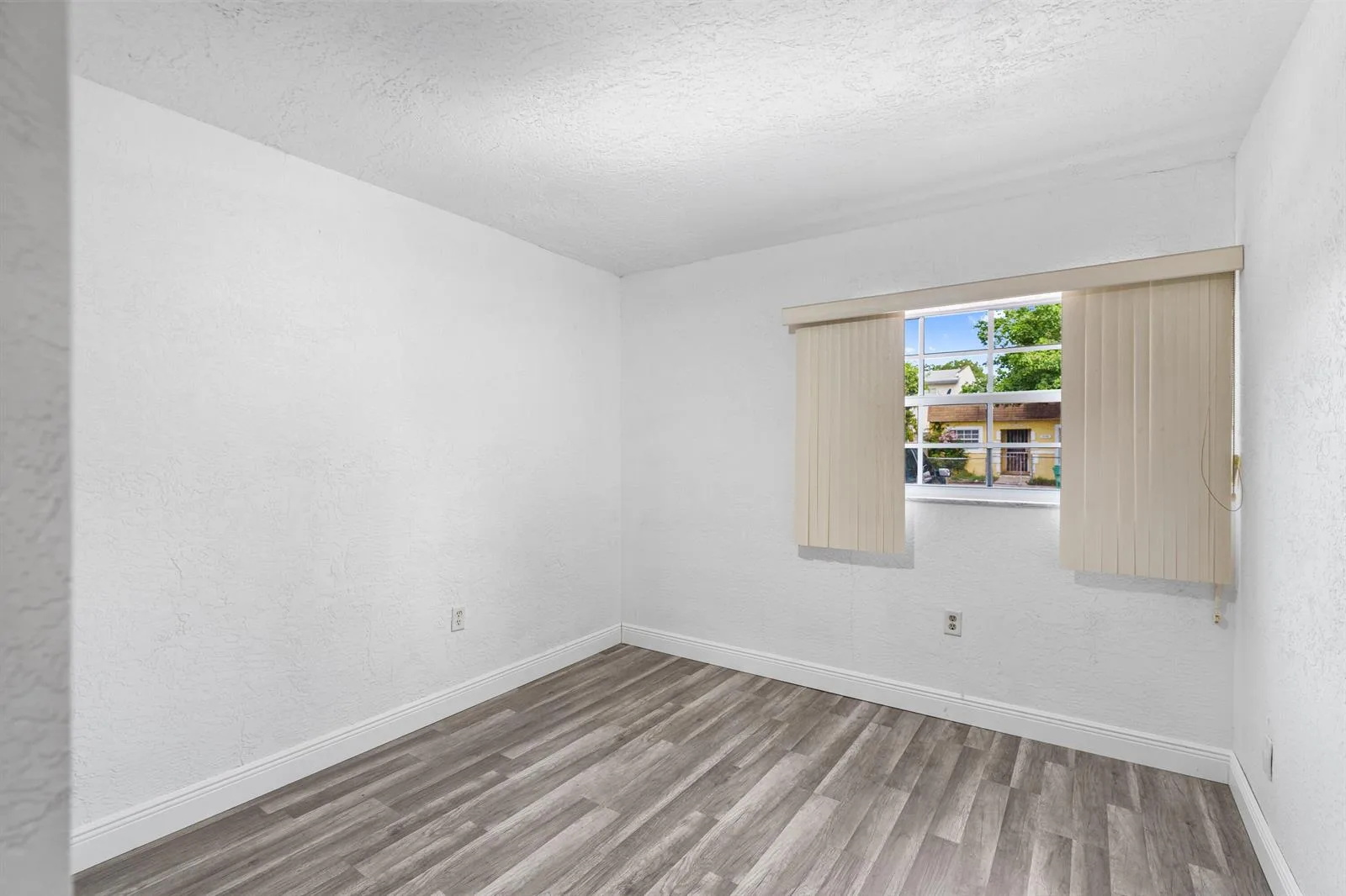 3930 NW 207 St Road, Miami Gardens, FL 33055 photo 13