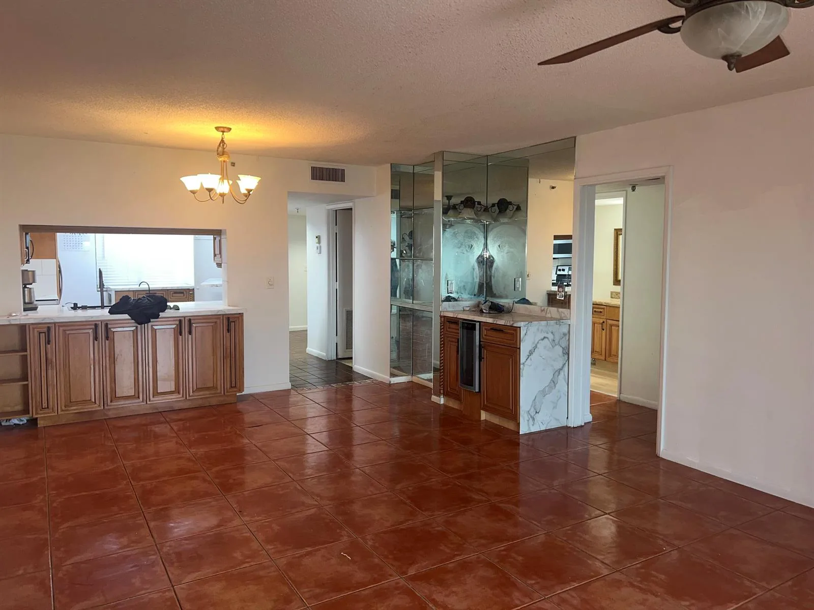 2202 S CYPRESS BEND Drive # 801, Pompano Beach, FL 33069