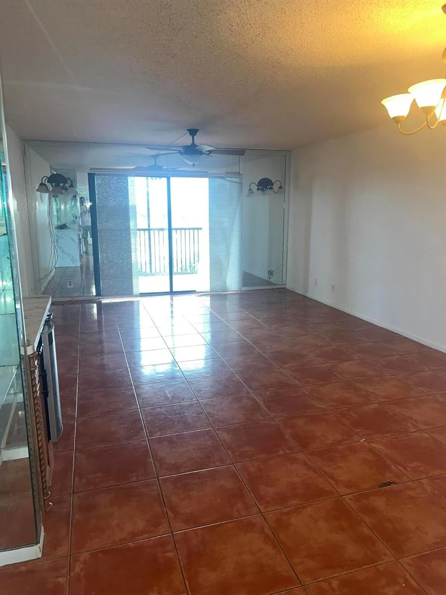 2202 S CYPRESS BEND Drive # 801, Pompano Beach, FL 33069 photo 7