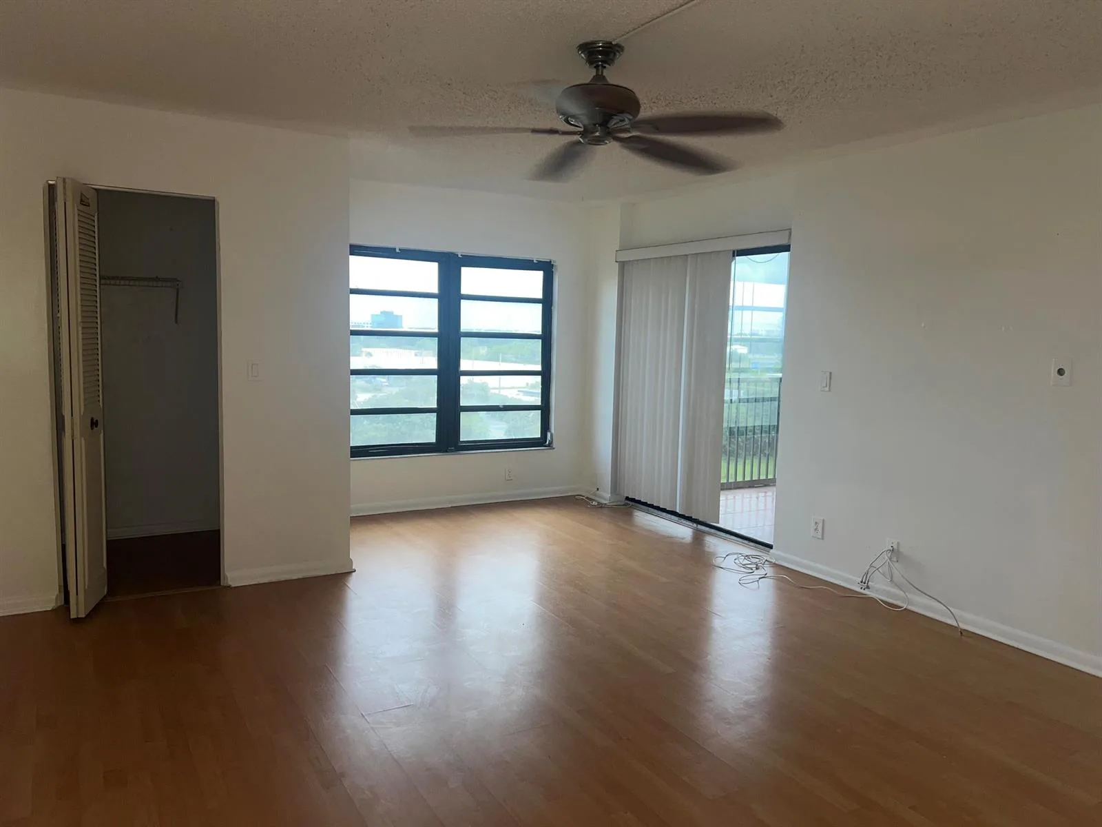 2202 S CYPRESS BEND Drive # 801, Pompano Beach, FL 33069 photo 9
