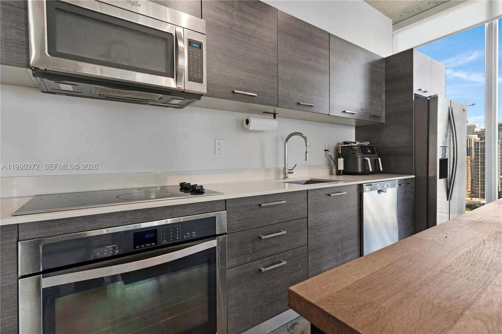 151 SE 1st St # 2802, Miami, FL 33131 photo 13