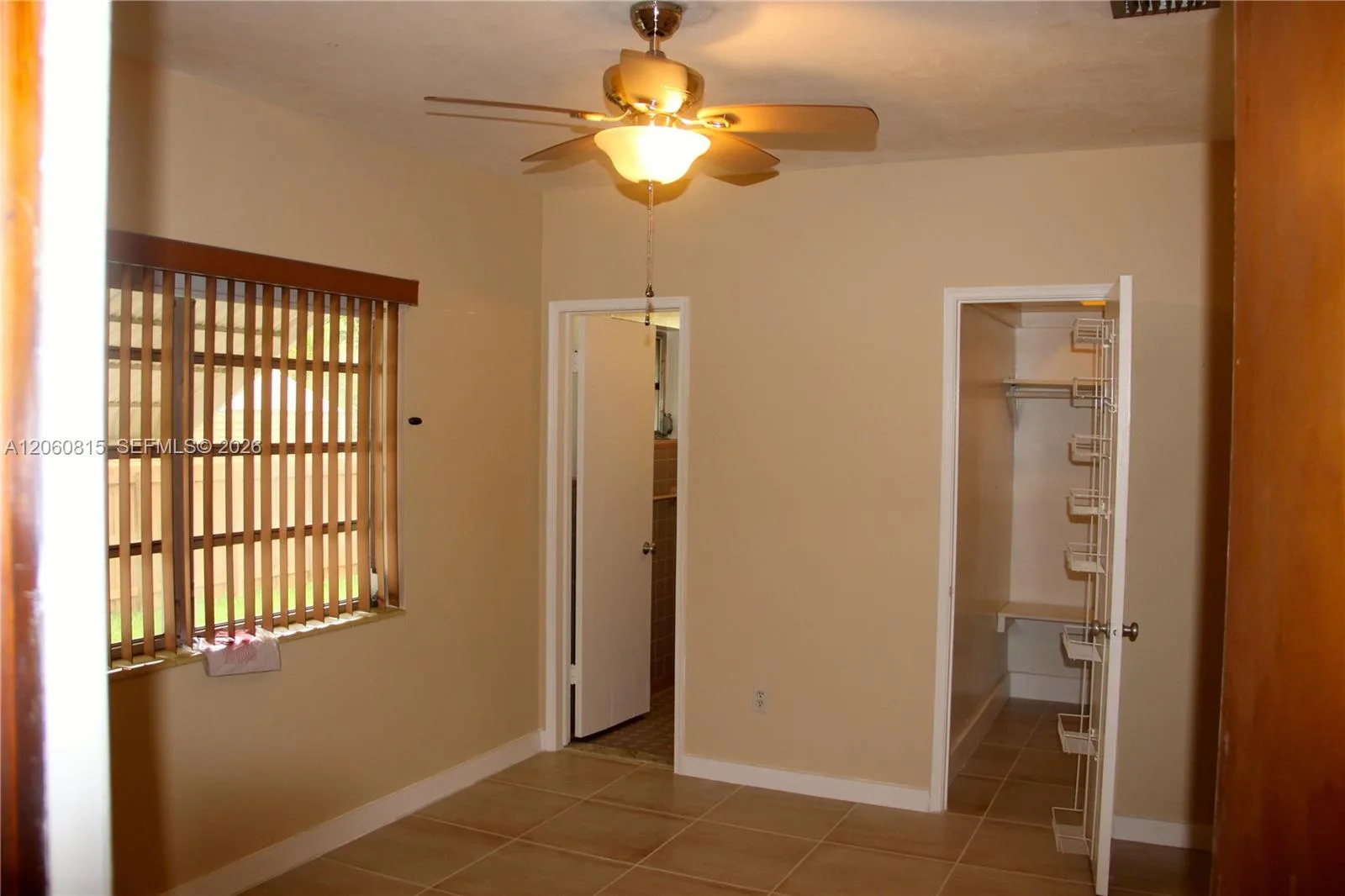 70 Hammond Dr, Miami Springs, FL 33166 photo 13