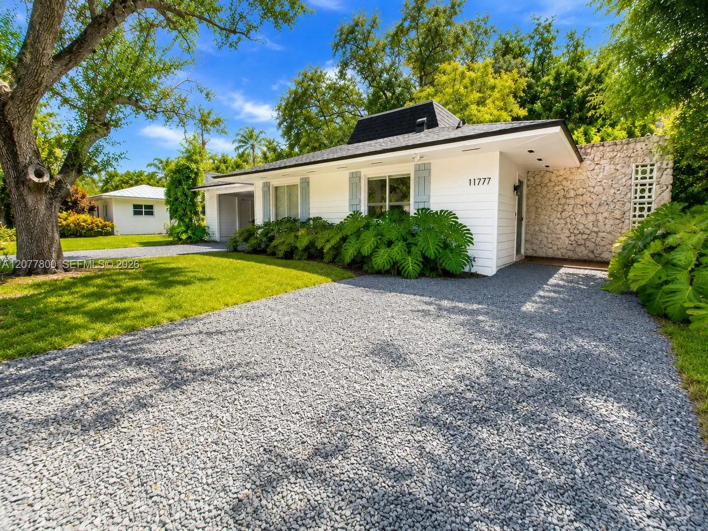 11777 SW 81st Rd # 1, Pinecrest, FL 33156