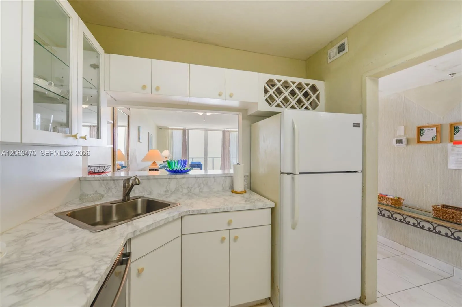 5601 Collins Ave # 512, Miami Beach, FL 33140 photo 12