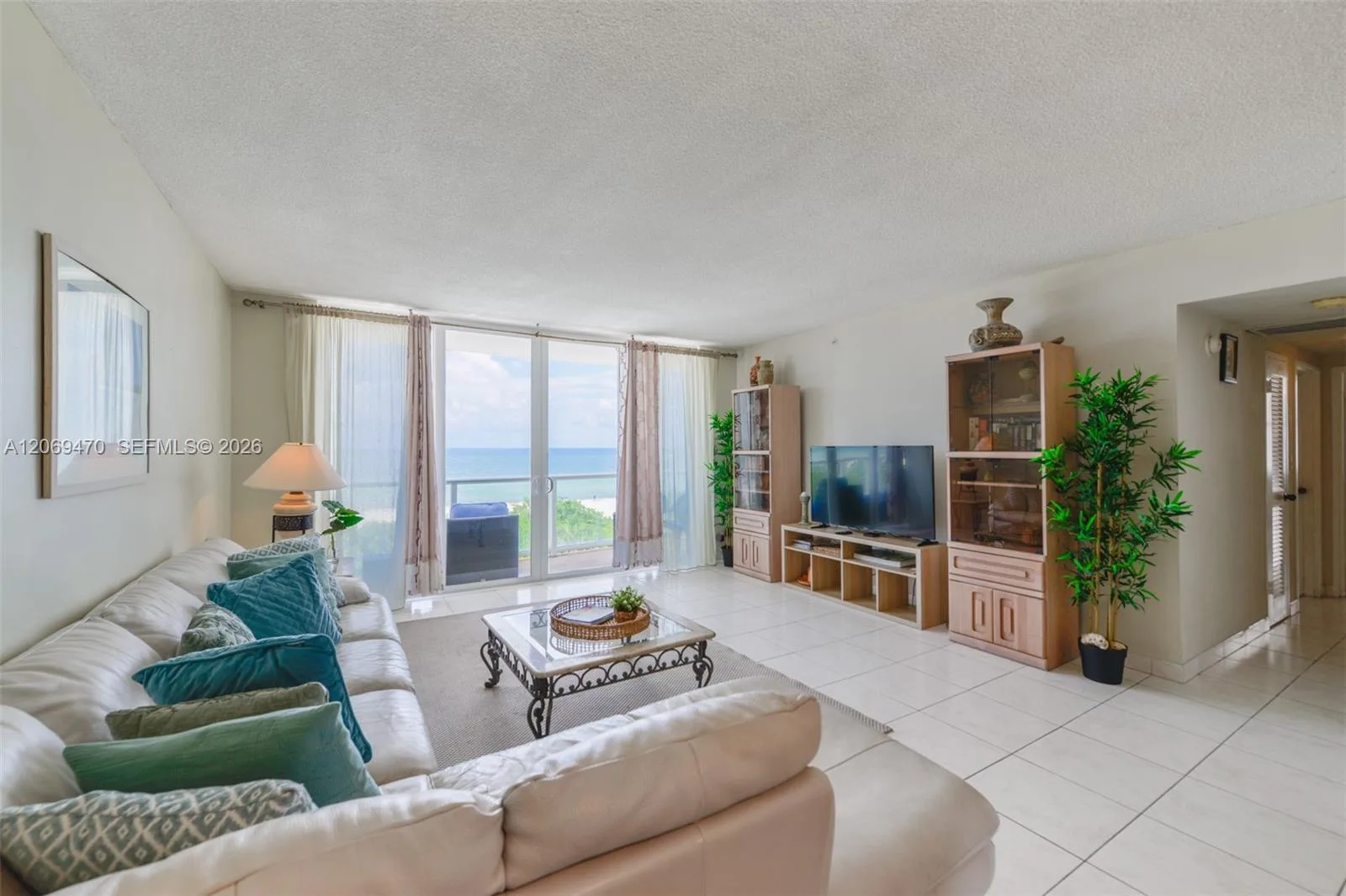 5601 Collins Ave # 512, Miami Beach, FL 33140 photo 2