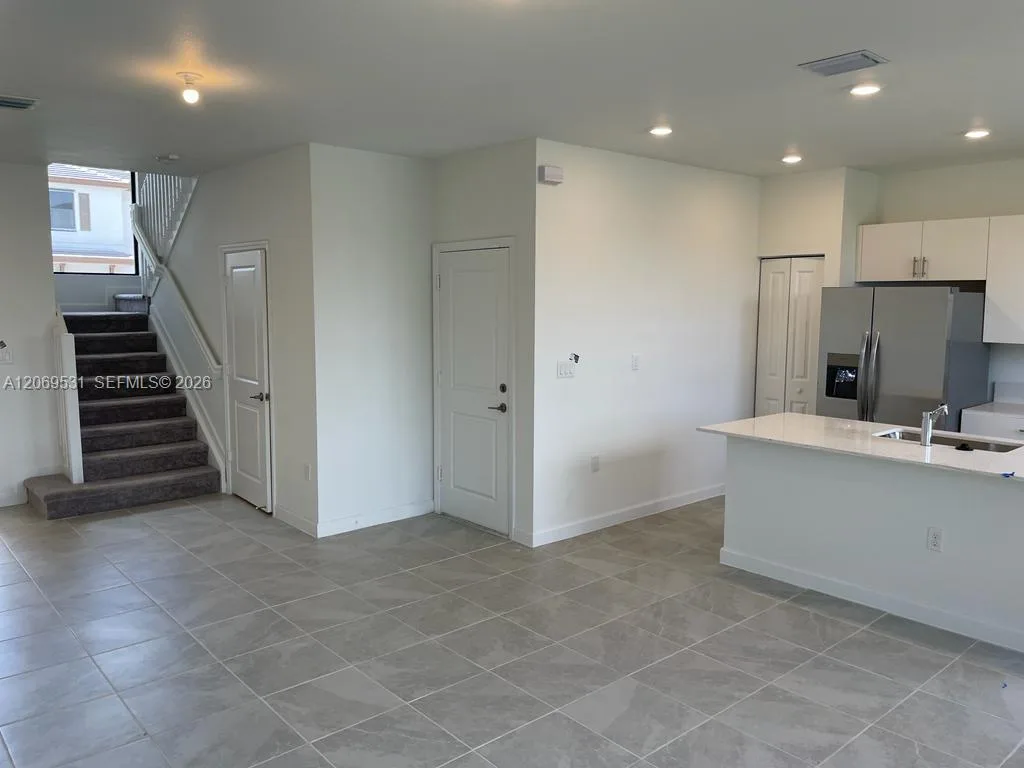 10007 SW 231 Ln, Miami, FL 33190 photo 10