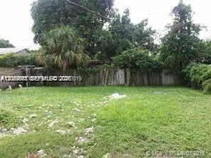 2126 Arthur St, Hollywood, FL 33020 photo 7