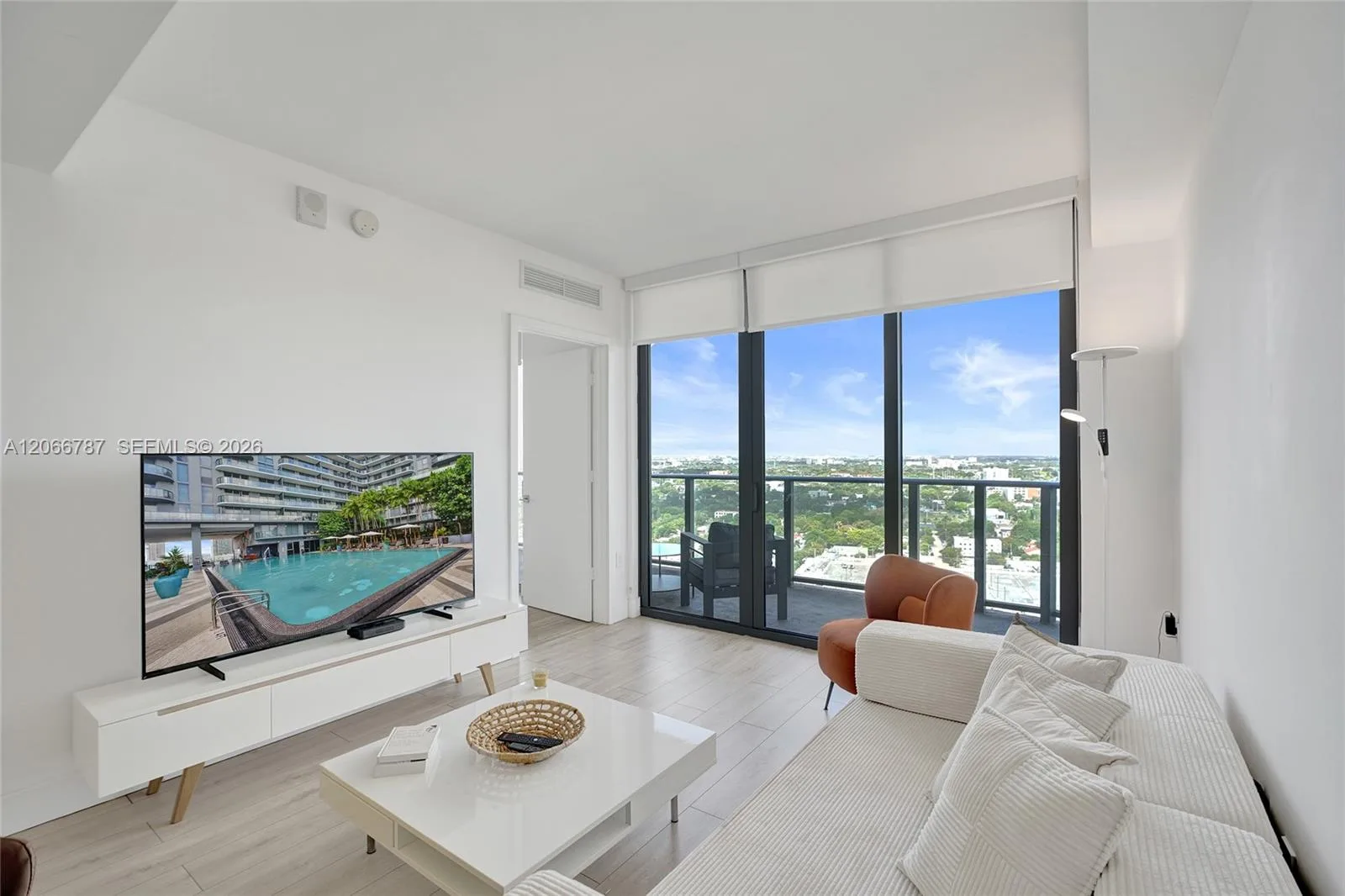 121 NE 34th St # 2310, Miami, FL 33137