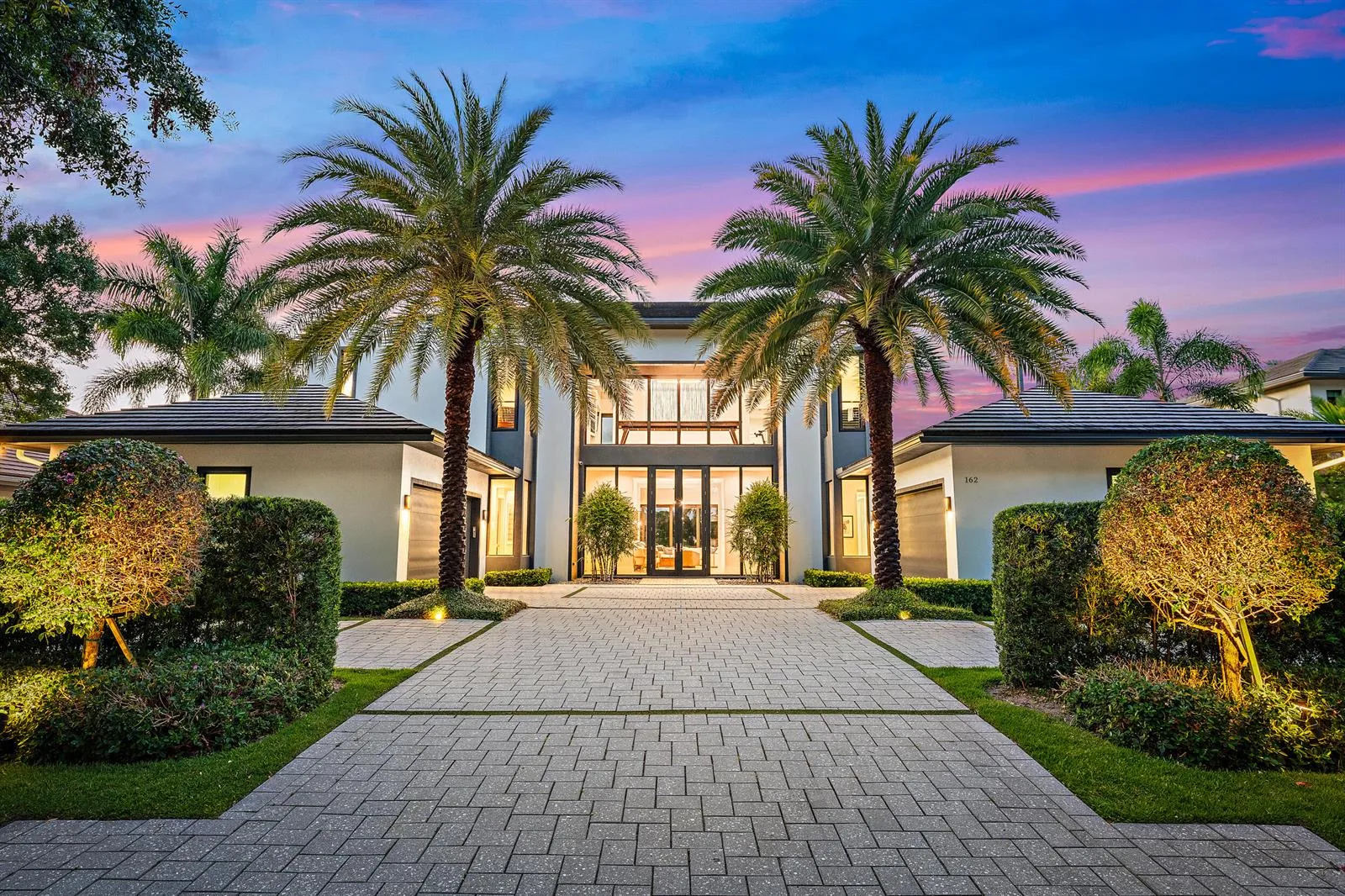 162 Commodore Drive, Jupiter, FL 33477