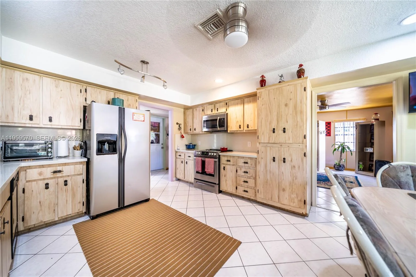 6337 SW 32nd St, Miramar, FL 33023 photo 12