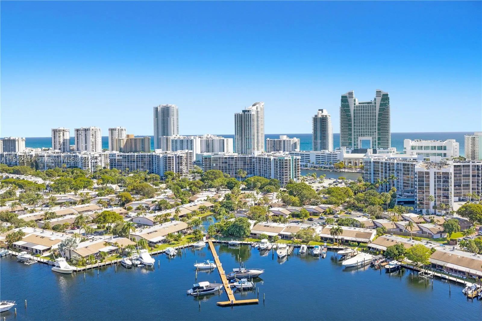 300 Three Islands Blvd # PH2A, Hallandale Beach, FL 33009