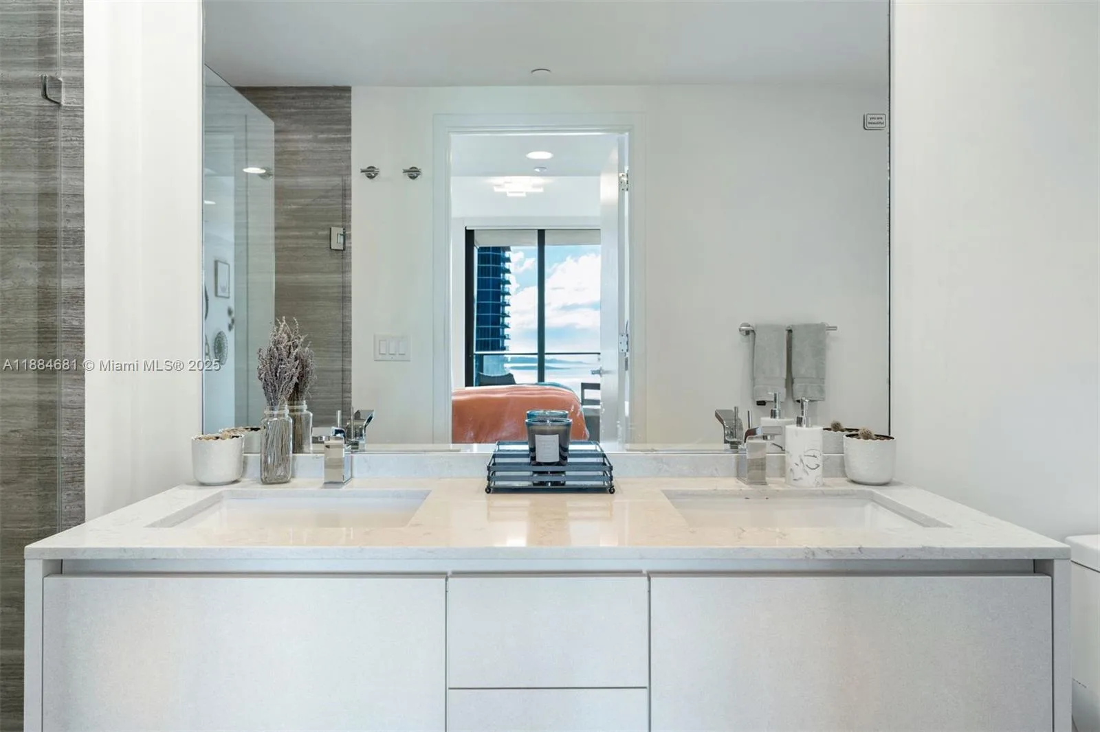 1010 Brickell Ave # 3004, Miami, FL 33131 photo 11