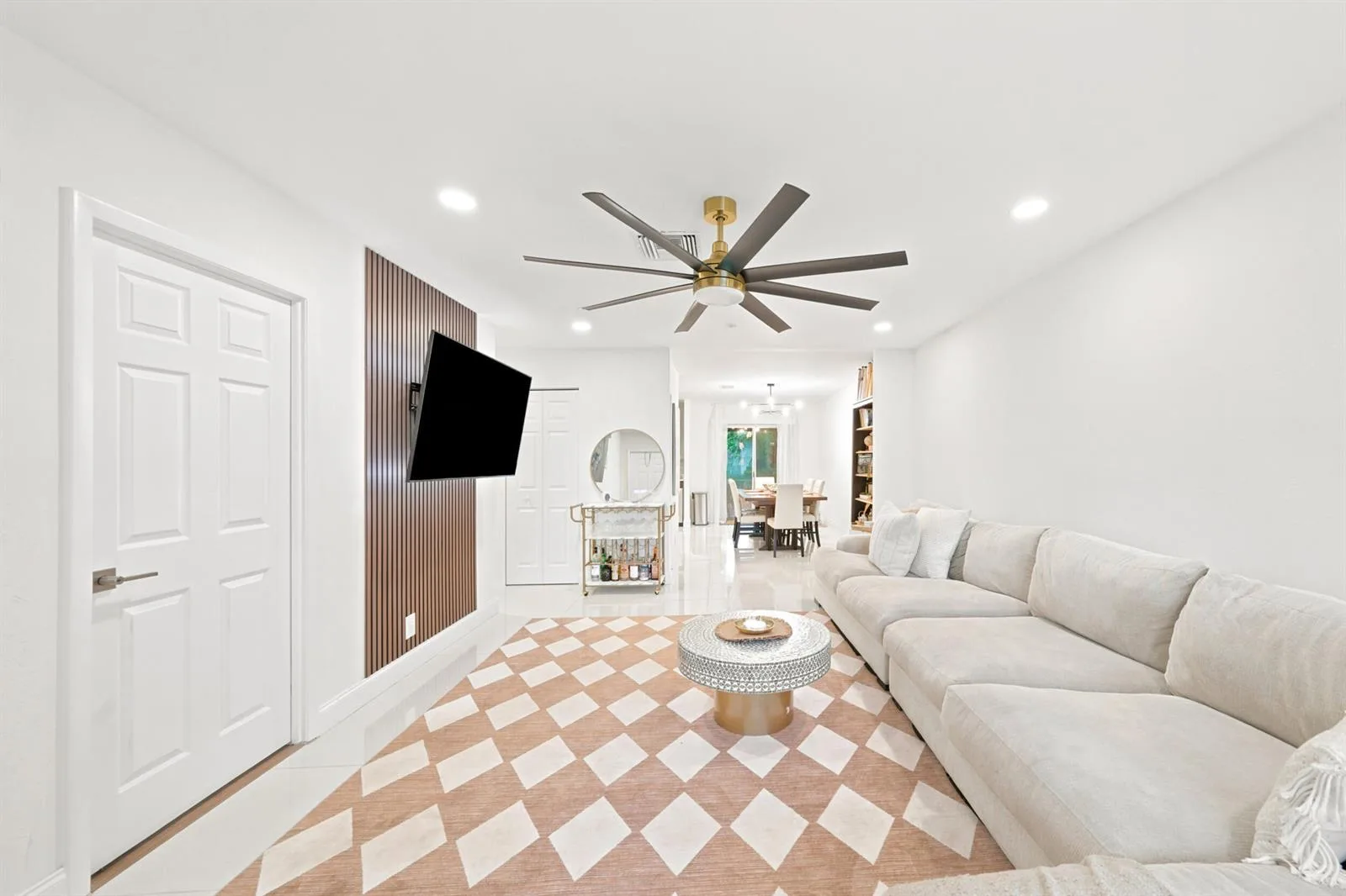 8026 SW 20TH Court, Davie, FL 33324