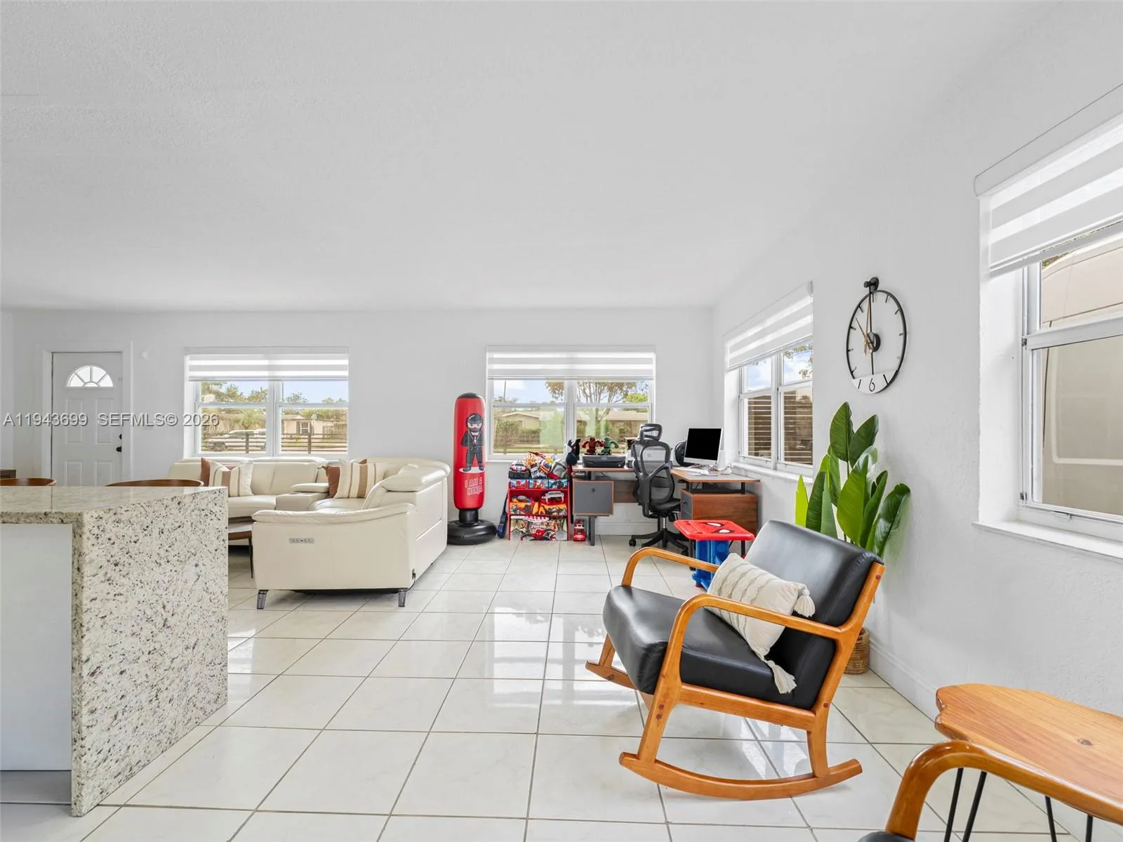 11401 SW 56th St, Miami, FL 33165 photo 6