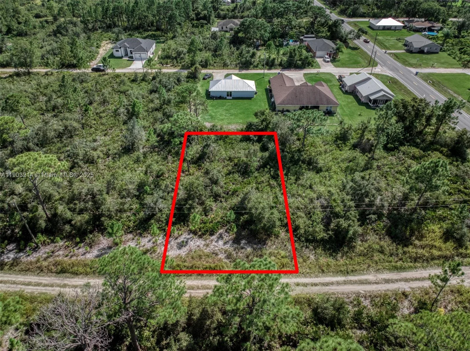 262 Oriole Avenue, Sebring, FL 33870 photo 3
