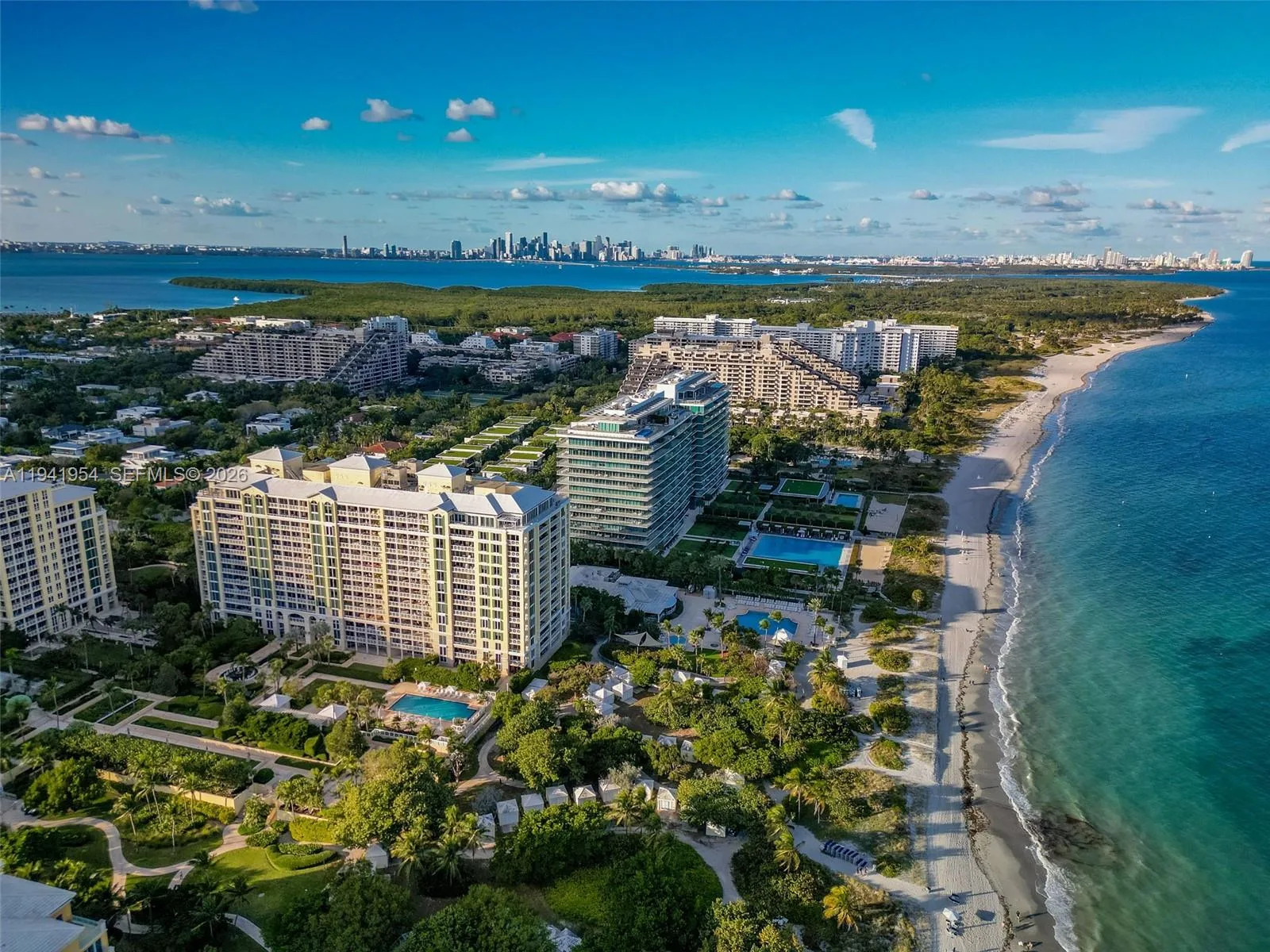 430 Grand Bay Dr # 904, Key Biscayne, FL 33149 photo 10