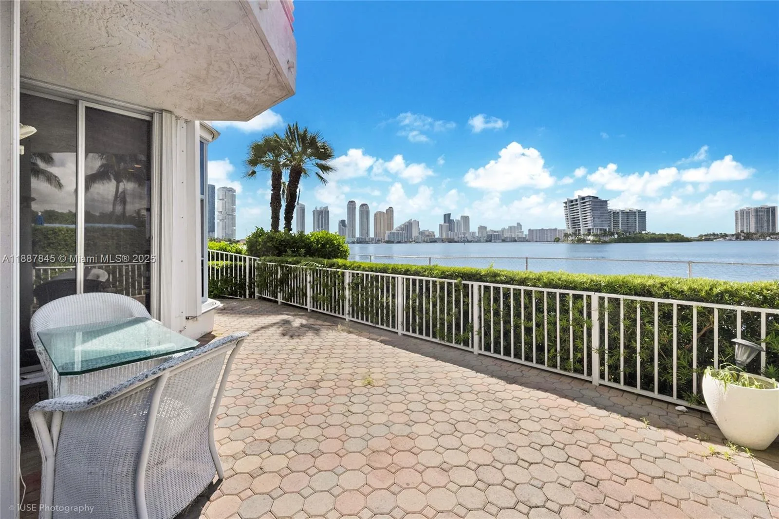 3530 Mystic Pointe Dr # 101, Aventura, FL 33180 photo 11