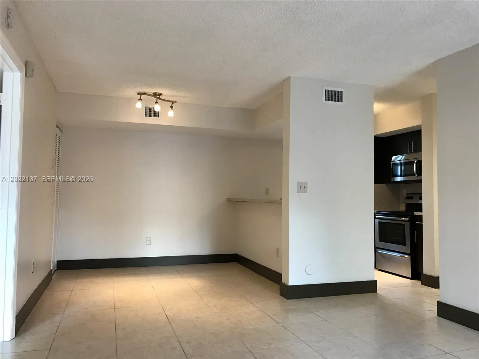 18224 Mediterranean Blvd # 2-17, Miami, FL 33015
