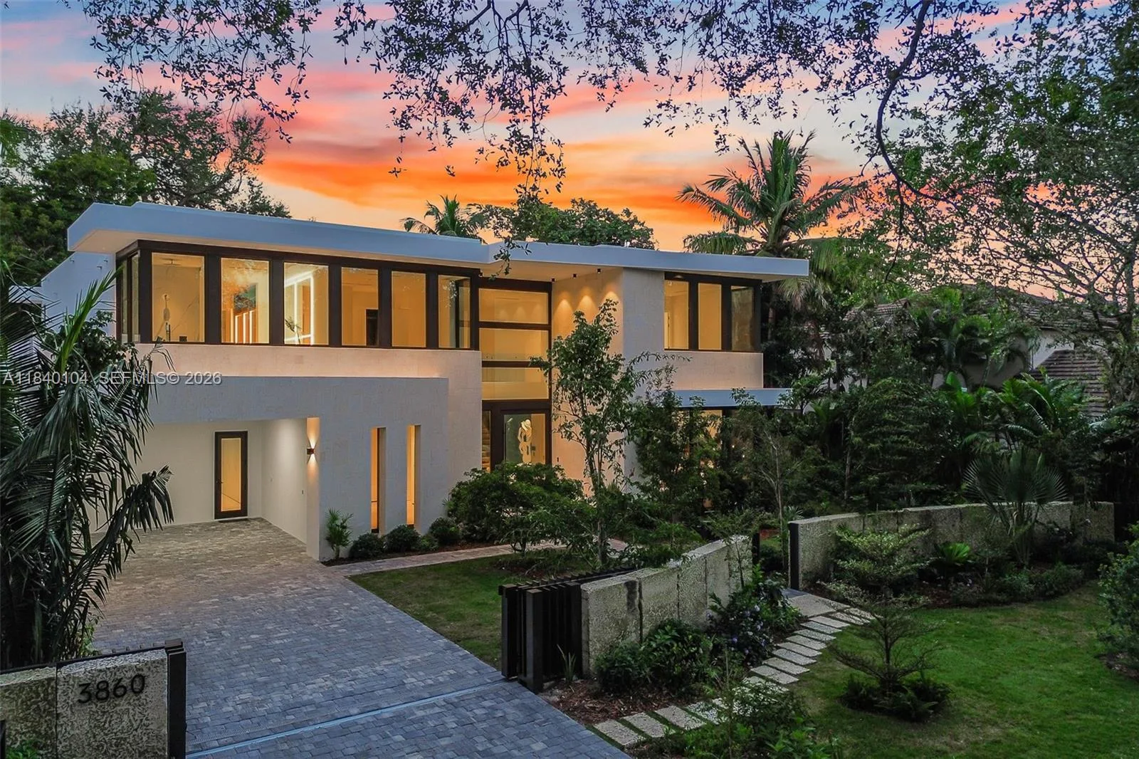 3860 Little Ave, Miami, FL 33133
