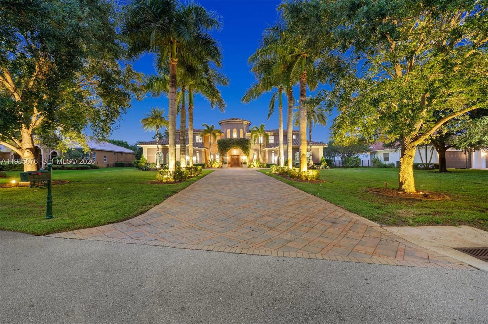 12821 Kapok Ln, Davie, FL 33330 photo 6