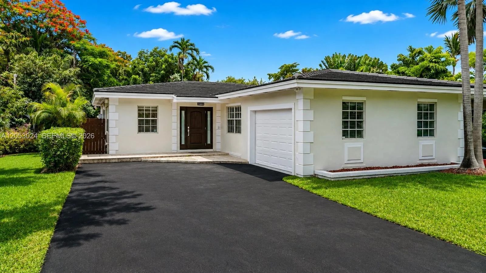 516 Gerona Ave, Coral Gables, FL 33146 photo 2