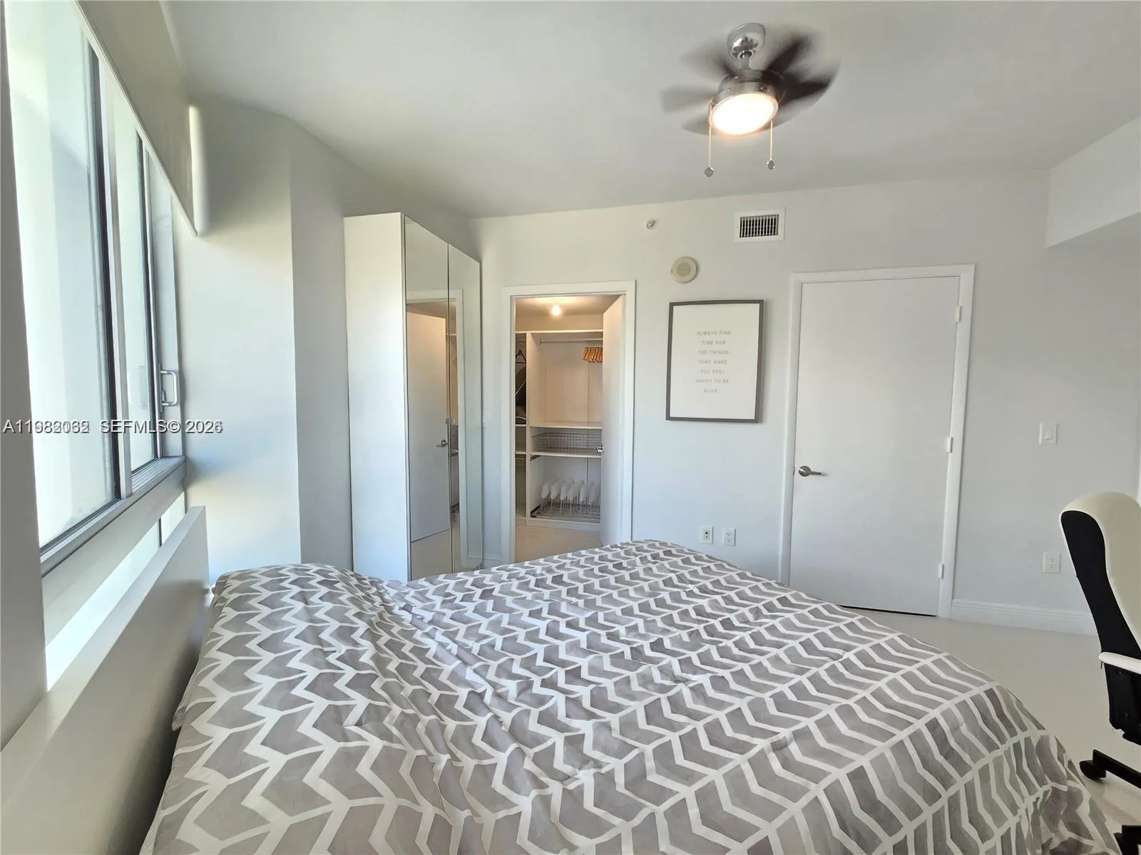 350 S Miami Ave # 2109, Miami, FL 33130 photo 8