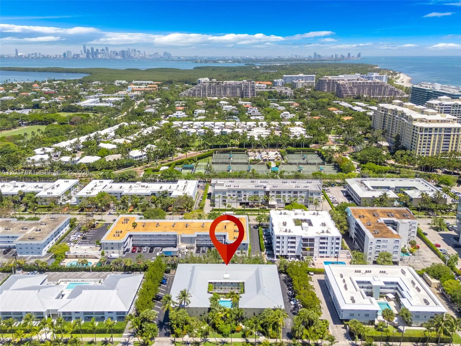 255 Sunrise Dr # 207, Key Biscayne, FL 33149