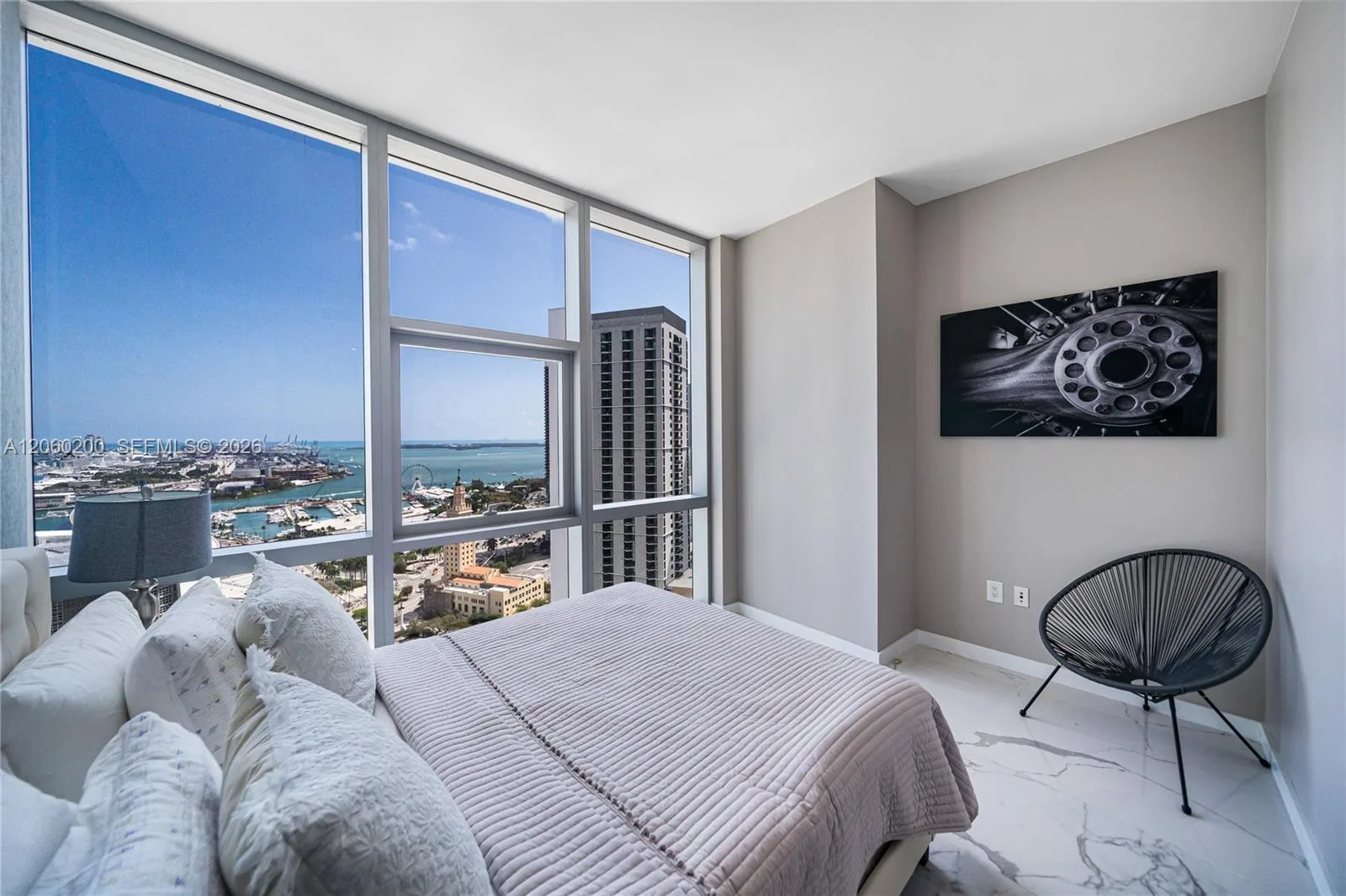 851 NE 1st Ave # 2911, Miami, FL 33132 photo 12