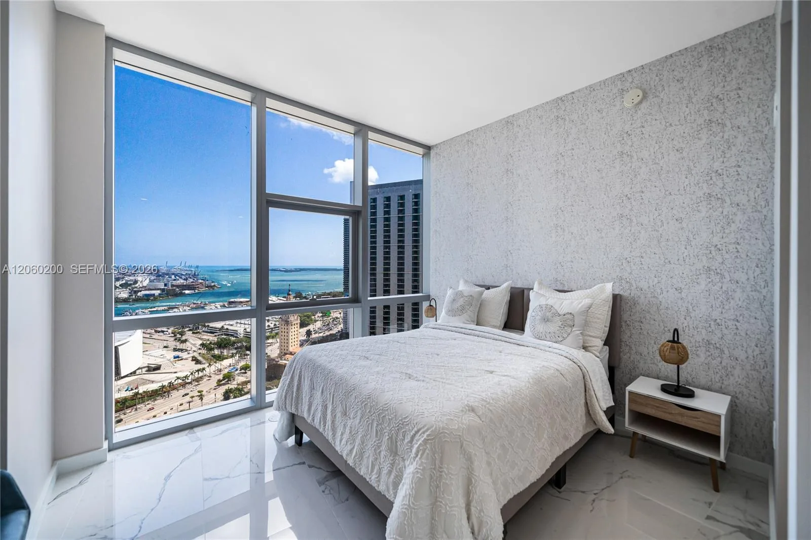851 NE 1st Ave # 2911, Miami, FL 33132 photo 8