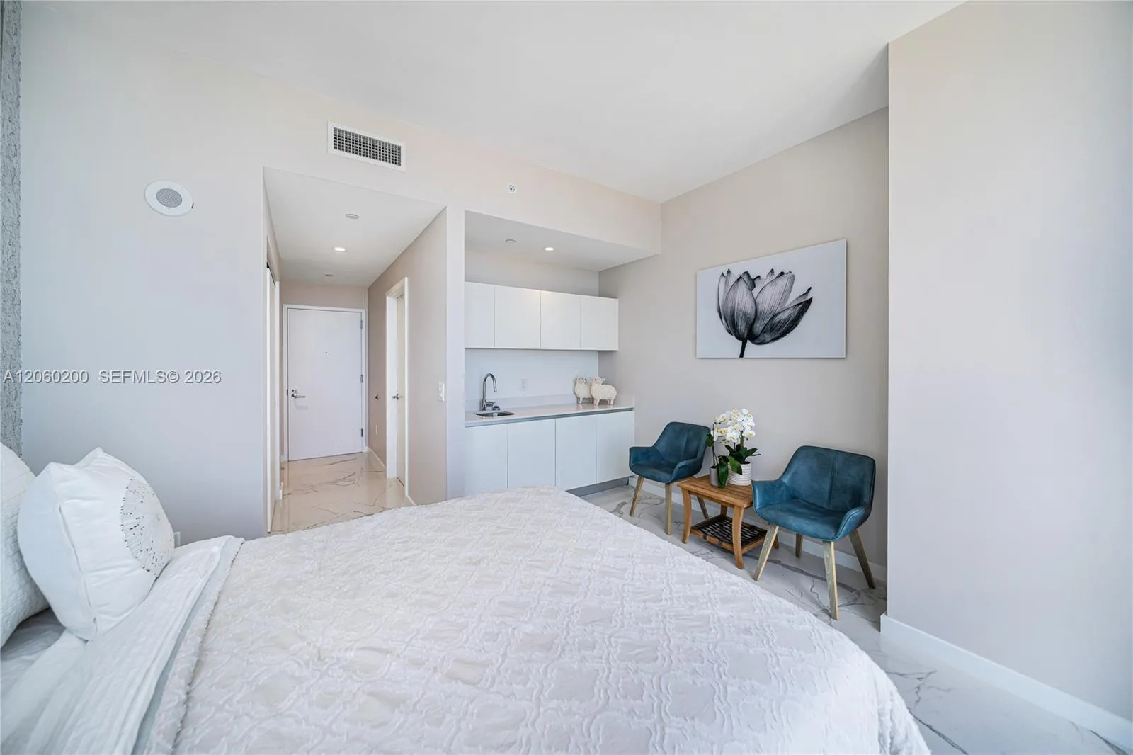 851 NE 1st Ave # 2911, Miami, FL 33132 photo 9