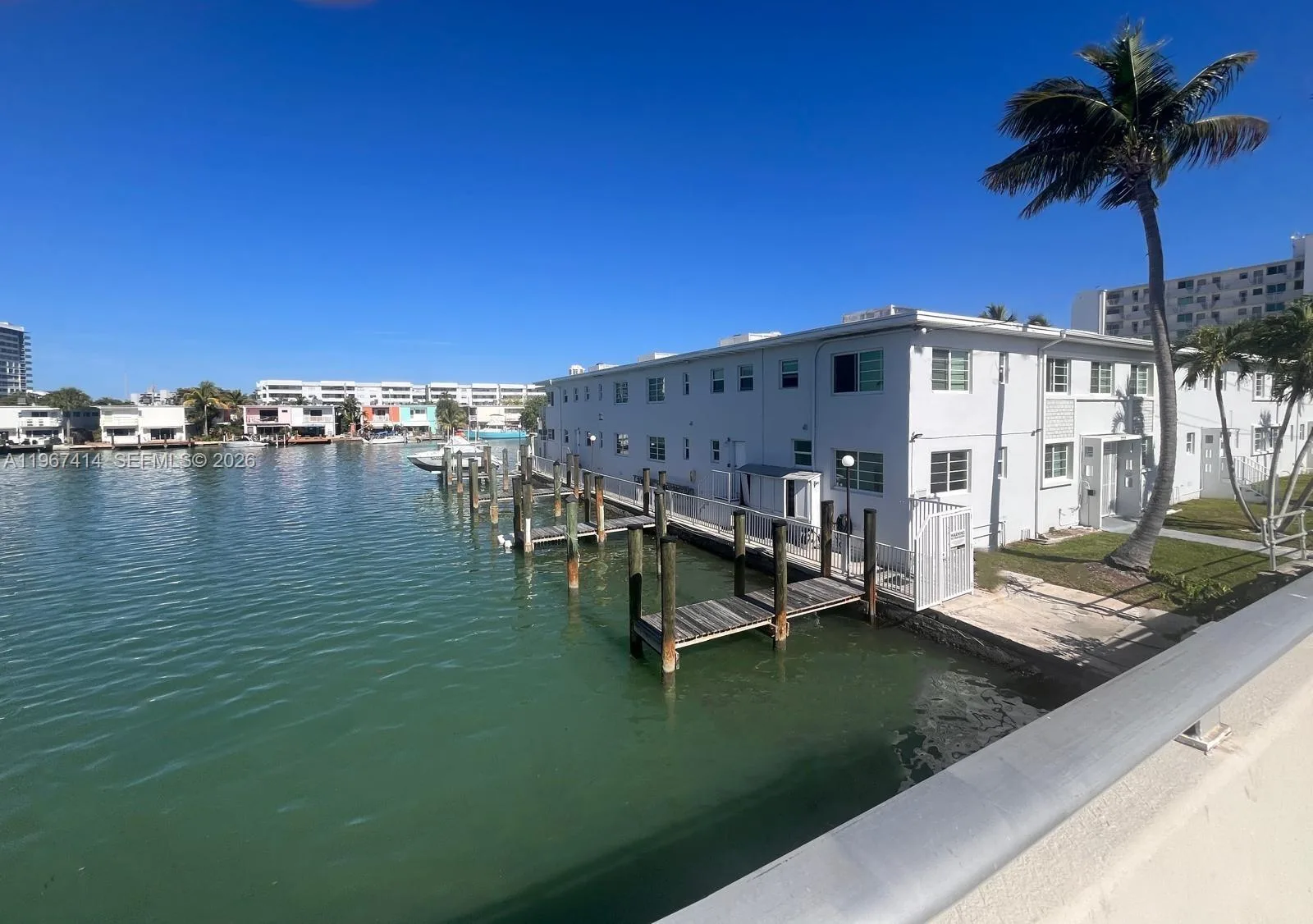 7207 Bay Drive # #25, Miami Beach, FL 33141