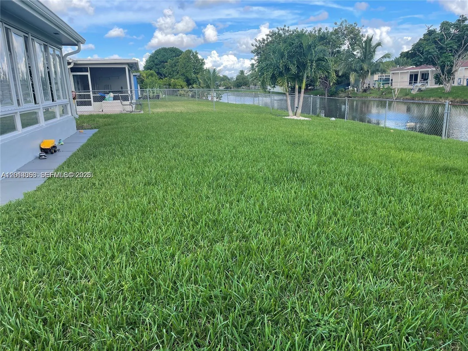 9590 NW 24th Pl, Sunrise, FL 33322 photo 12
