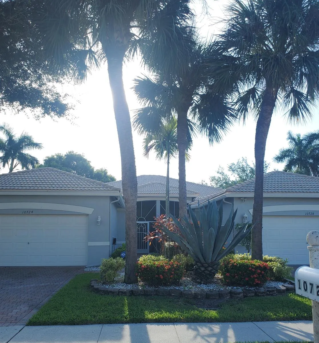 10724 ROYAL CARIBBEAN Circle, Boynton Beach, FL 33437 photo 2