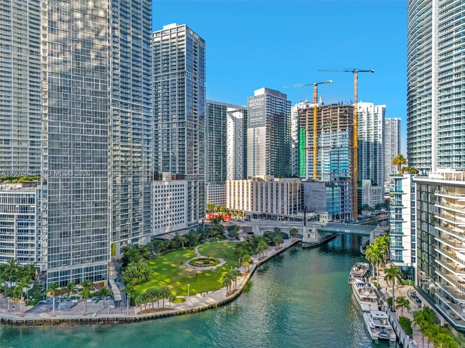 475 Brickell Ave # 3908, Miami, FL 33131 photo 7