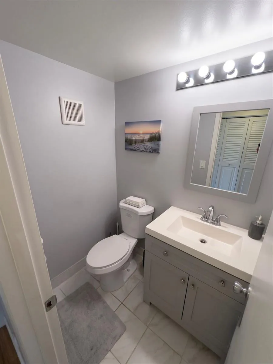 68 Brighton B, Boca Raton, FL 33434 photo 11