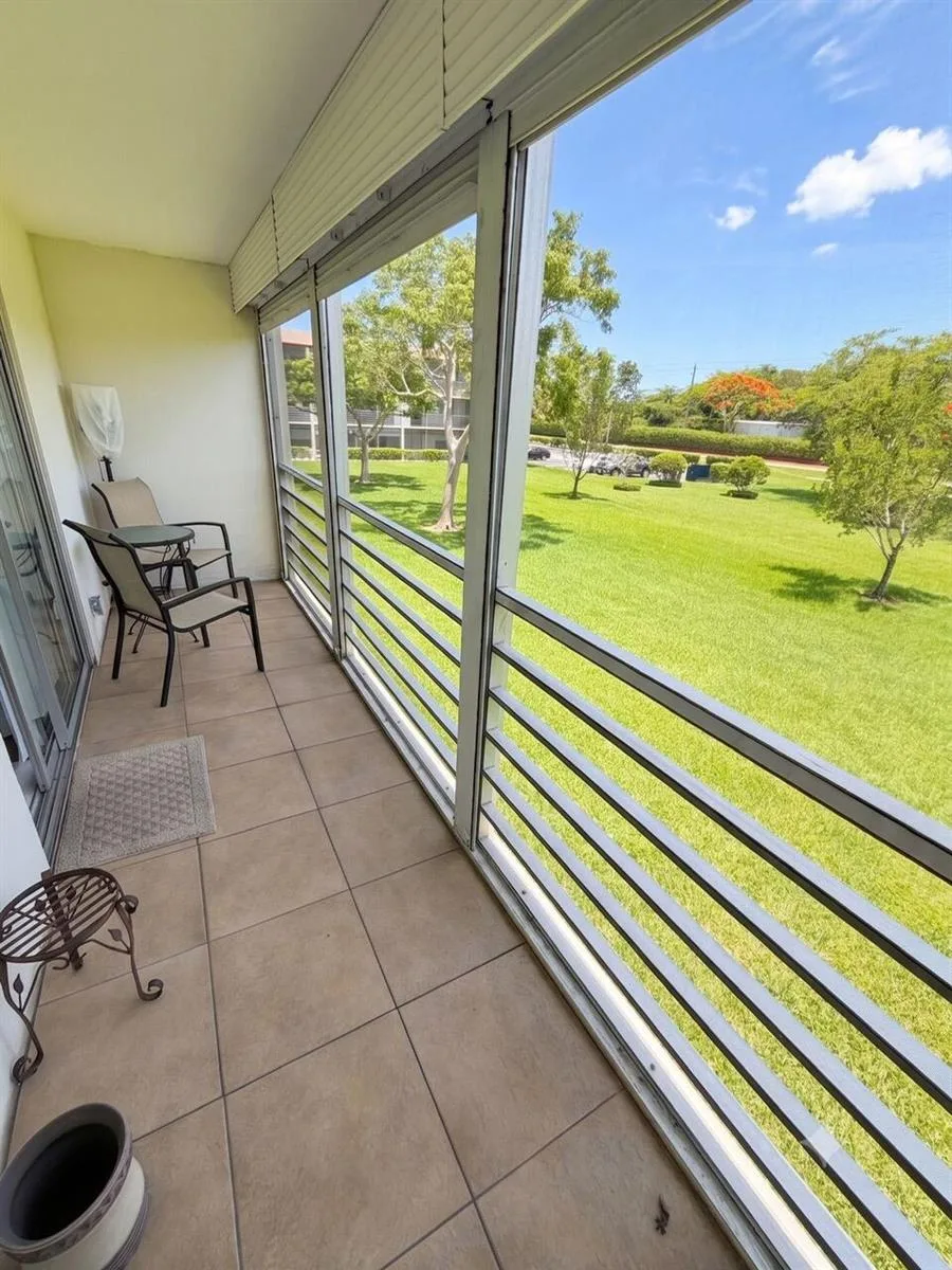 68 Brighton B, Boca Raton, FL 33434 photo 5