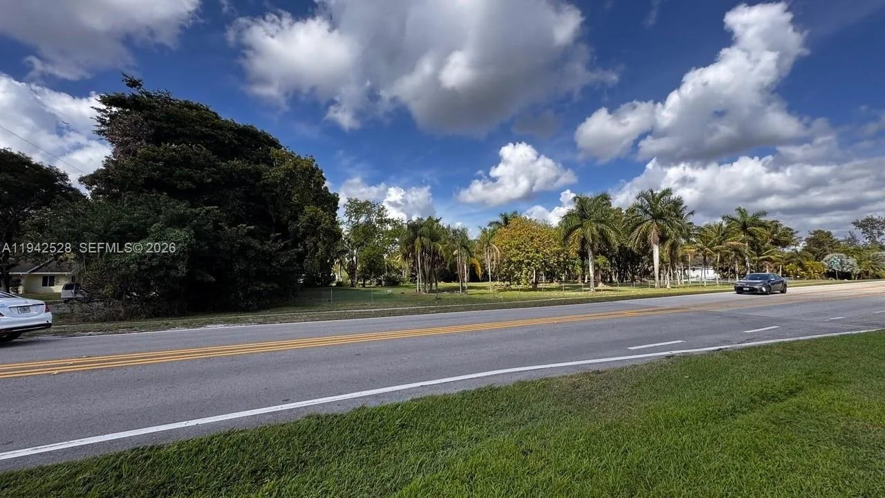 1615 Hiatus Rd, Davie, FL 33325 photo 4