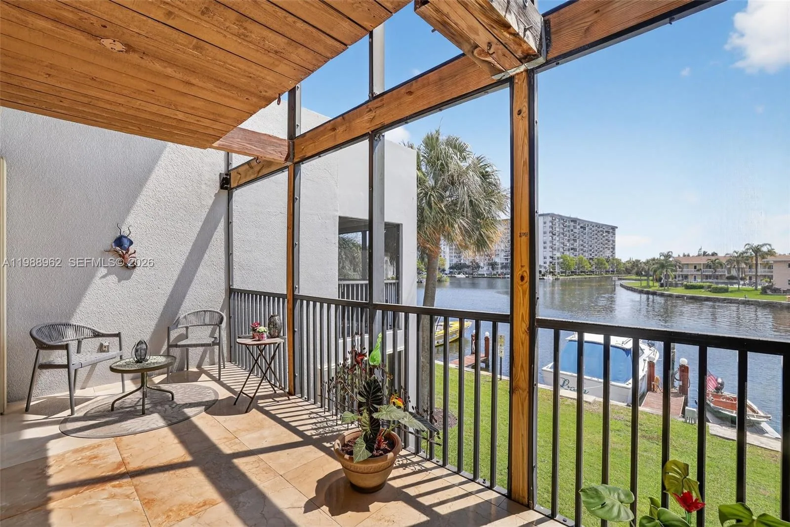1100 SE 5th Ct # 24, Pompano Beach, FL 33060 photo 4