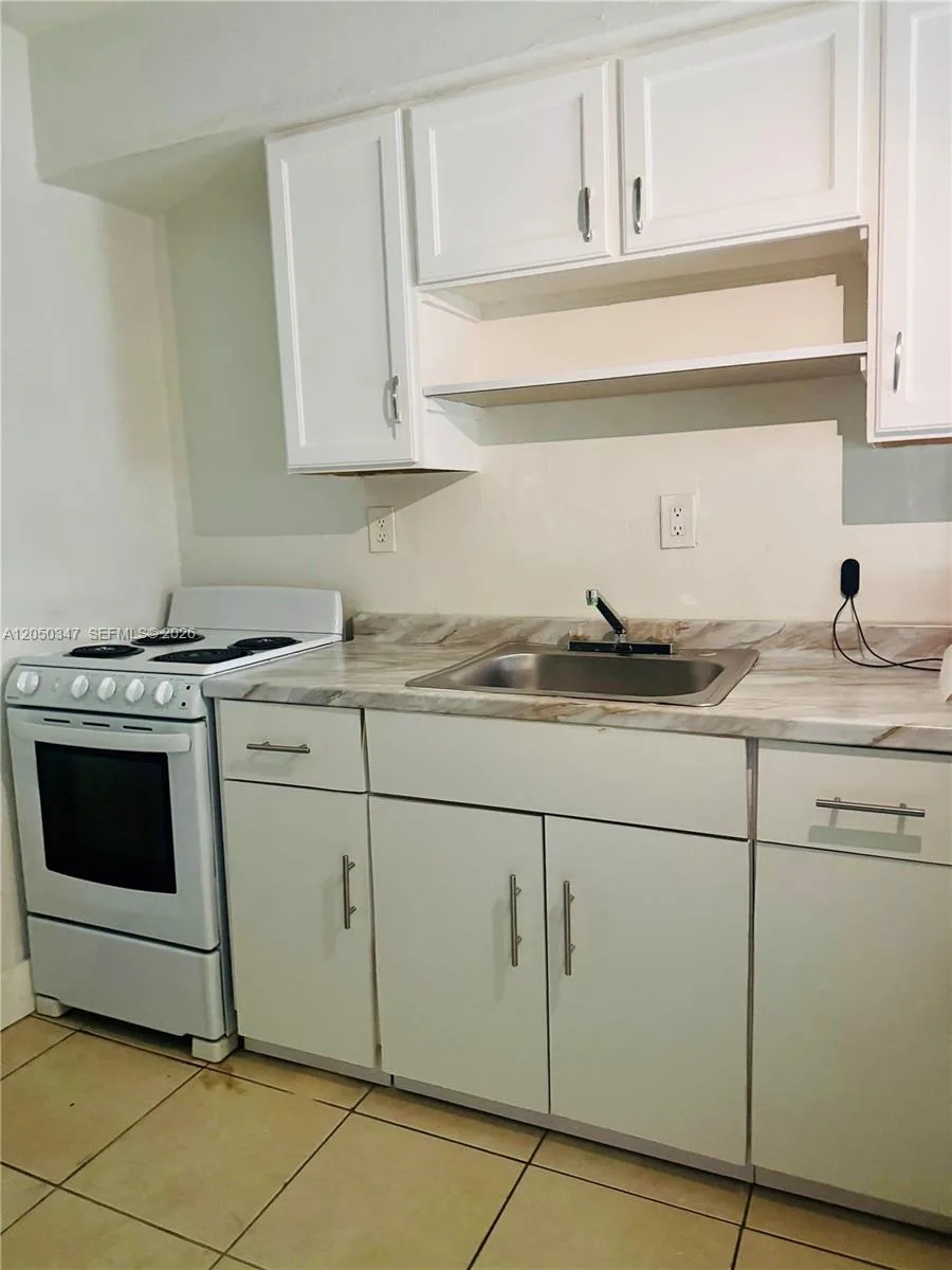 800 NW 56 STREET # 3, Miami, FL 33127