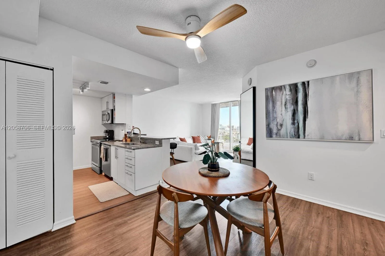 275 NE 18th St # 1809, Miami, FL 33132
