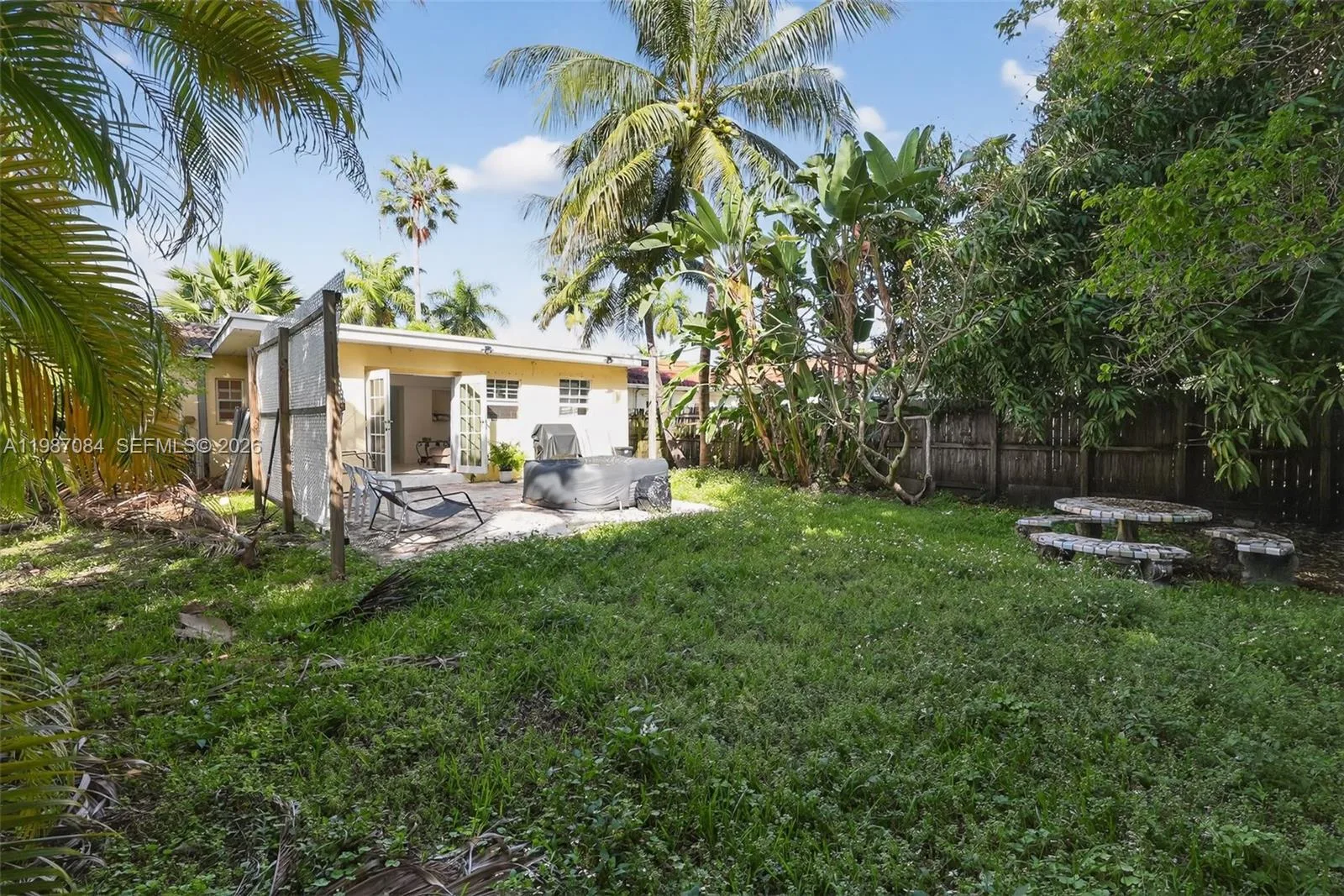 2131 Biarritz Dr, Miami Beach, FL 33141 photo 4
